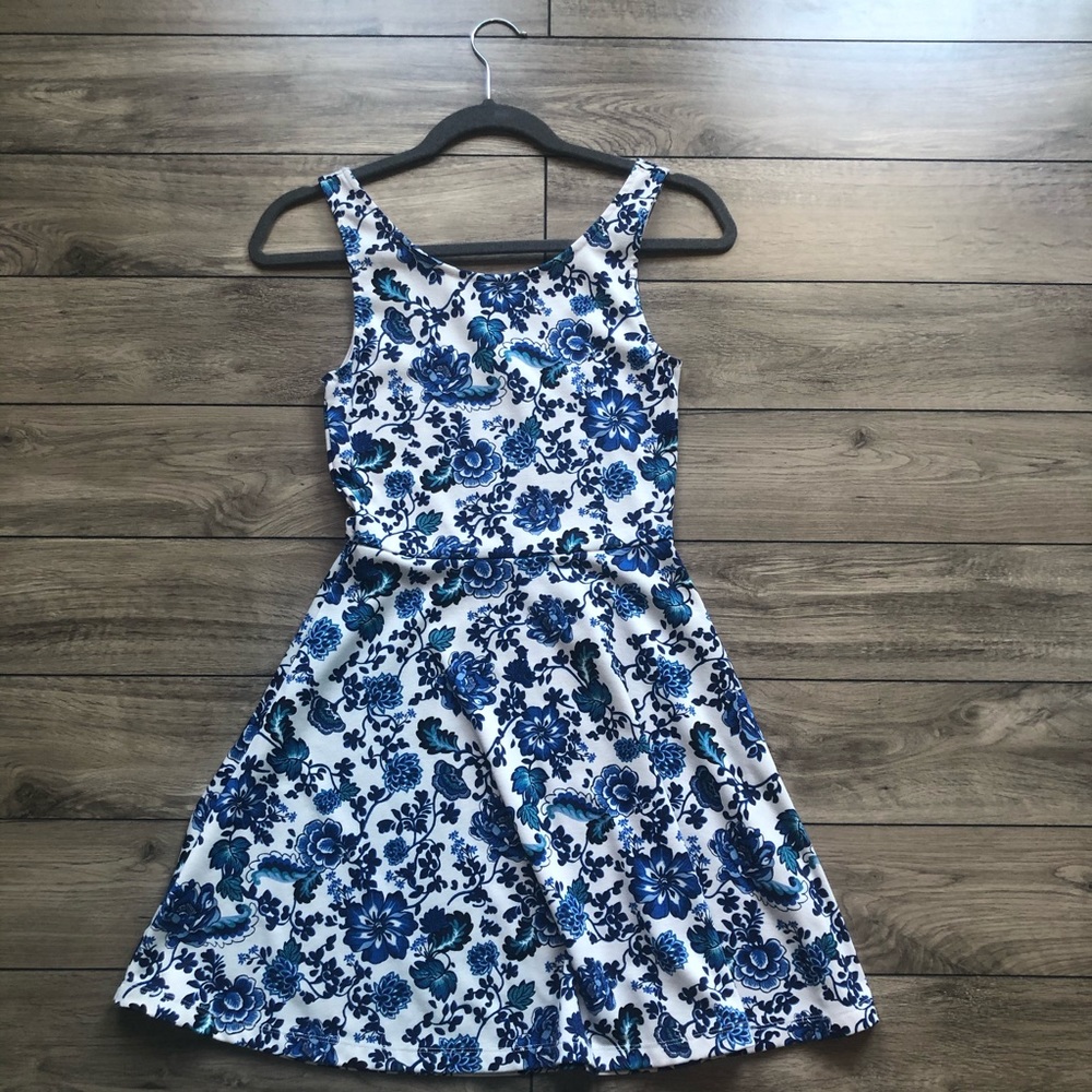 H&M Divided Blue Floral Dress